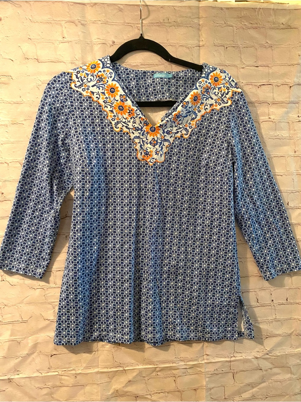 J. McLaughlin Blue Printed Tunic with Yellow Embroidered V-Neck